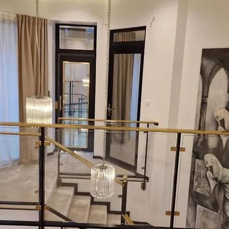 Hotel La Maison Hapsatousy Saint-Nom-la-Breteche